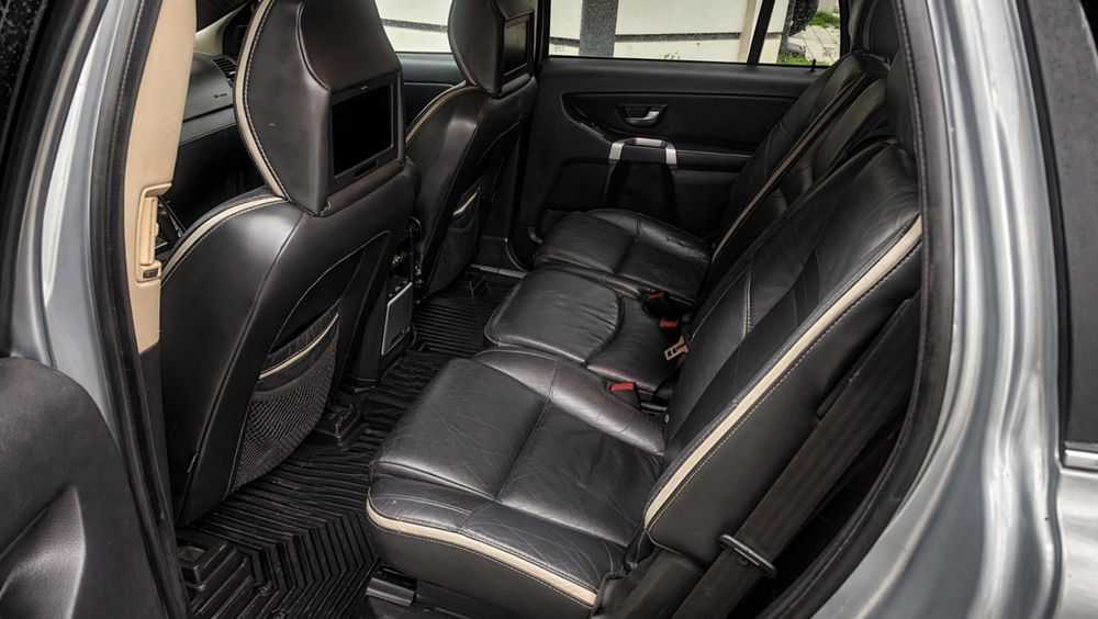 Волво Xc90 4.4 V8 Sport  с газов инжекцион BRC