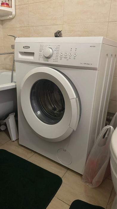 Продается стиральная машинка