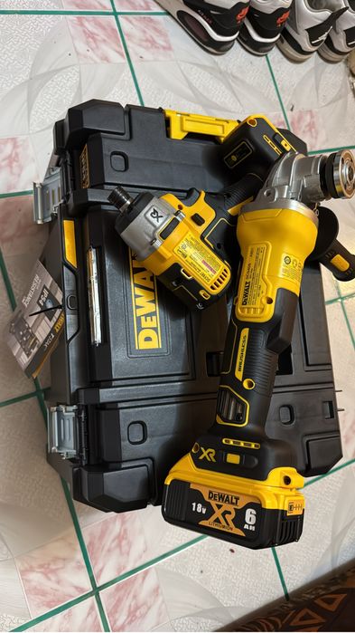 Flex pe acumulator dewalt dcg405nt,filetanta percutie bormasina ,cutie