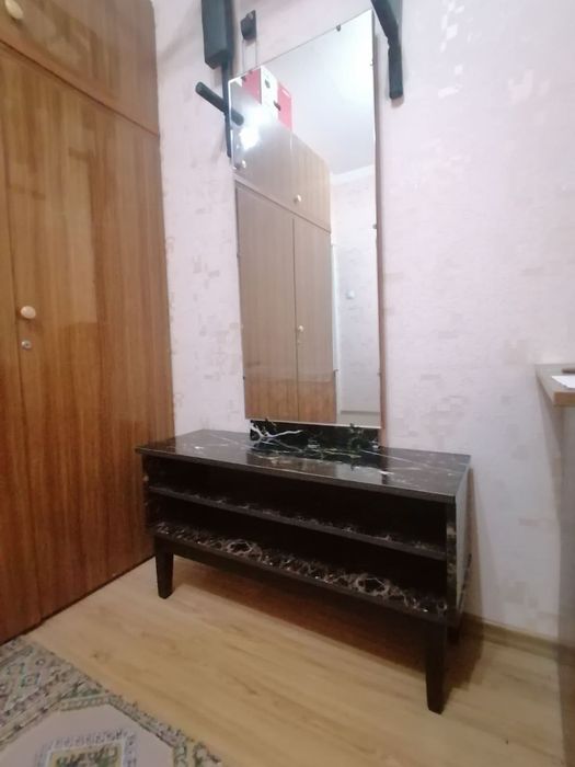 Трюмо подставка для телевизора, зеркало снимается
50 ши172 высота трюм