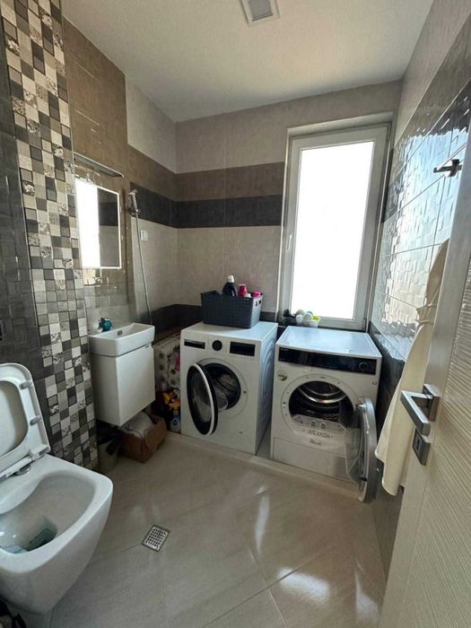 Продава се Тристаен апартамент в Пловдив, Беломорски - 104 кв.м за 1972 €/кв.м - Снимка #6