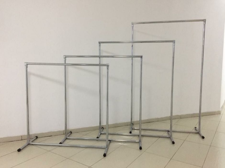 Детская вешала из хром трубы