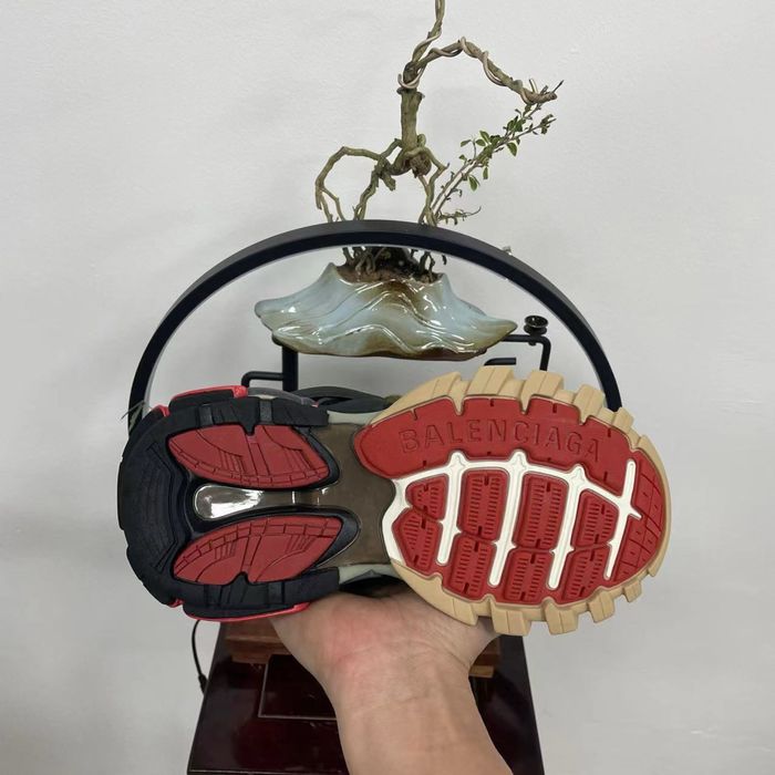 Balengiaca Track Black&Red