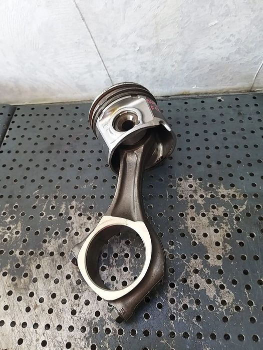 Piston cu biela 2.3 mjt fiat ducato