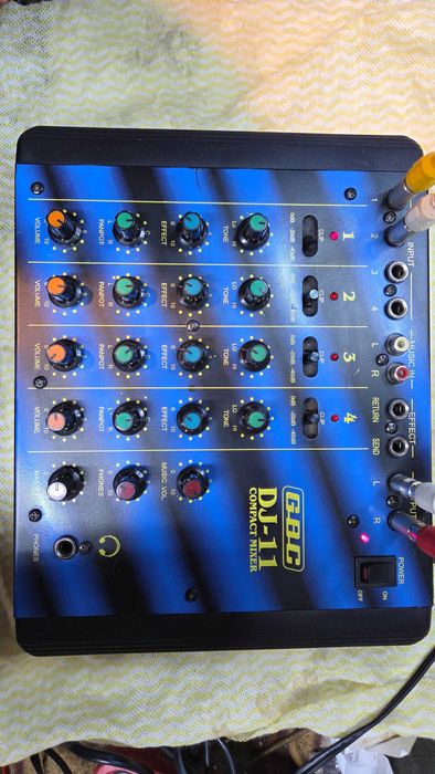 GBC DJ-11 Compact Mixer Audio Passiv