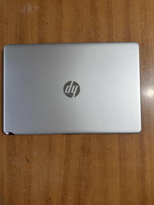 Продам hp 15sfq2050ur