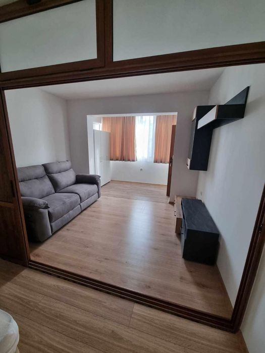 Дава се под наем Двустаен апартамент в Варна, Център - 58 кв.м за 600 € - Снимка #3