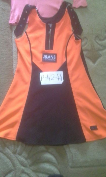 Платье  жен в горошек