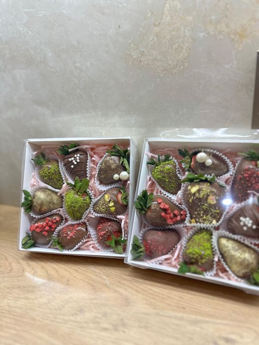 Клубника в шоколаде, подарки, боксы, букеты