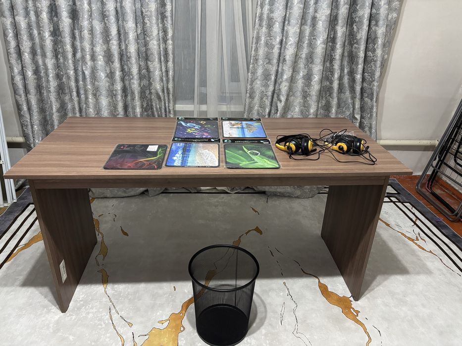 офисной мебель кресло стол