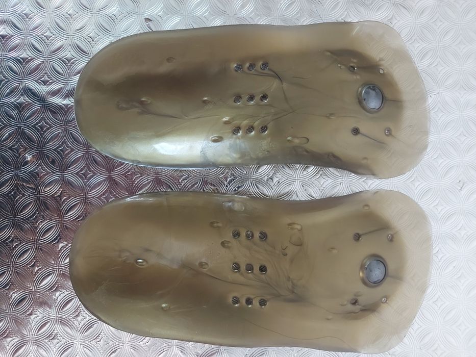 Продам лечебные стельки