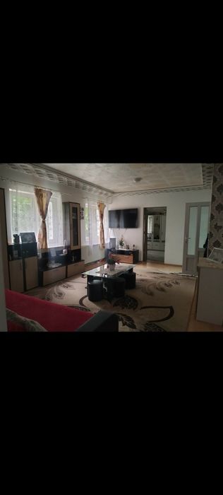 Casa de vânzare la 7 km de centrul Tg Mureș
