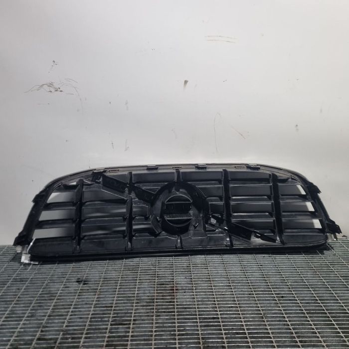 Grila fata Volvo XC60 2008 - 2013 (1482)