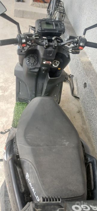 Tank 2 skuteri sotiladi yurgani 3000