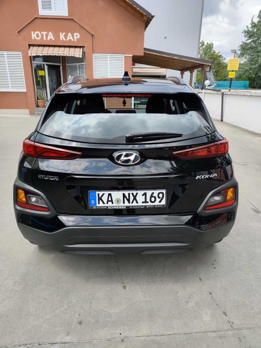 ПРОДАВАМ АВТОМОБИЛ ХЮНДАЙ КОНА
