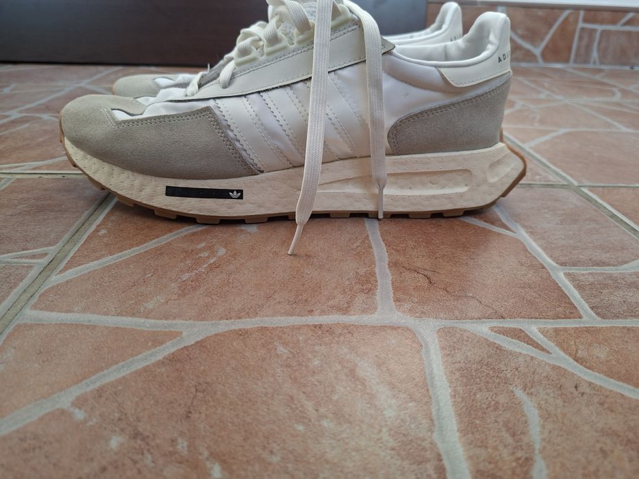 Маратонки Adidas 45