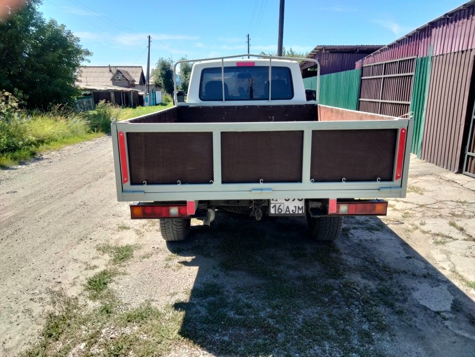 Уаз Карго, бортовой.