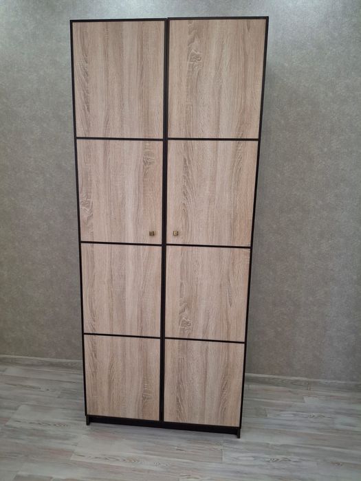 Шкаф 80 на 2 метра со столом