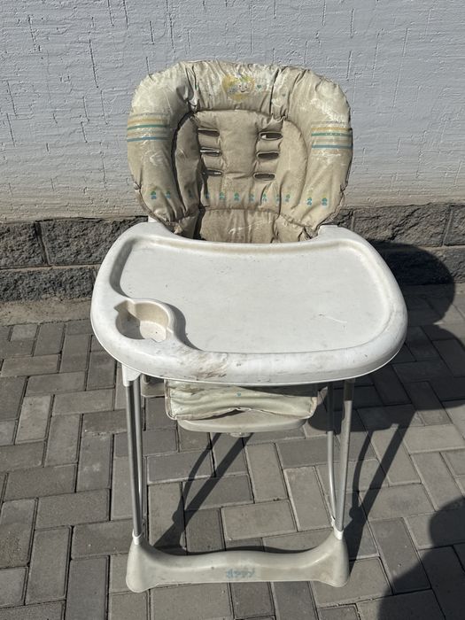 Стулчик для кормление
