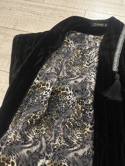 Продам жилет велюр