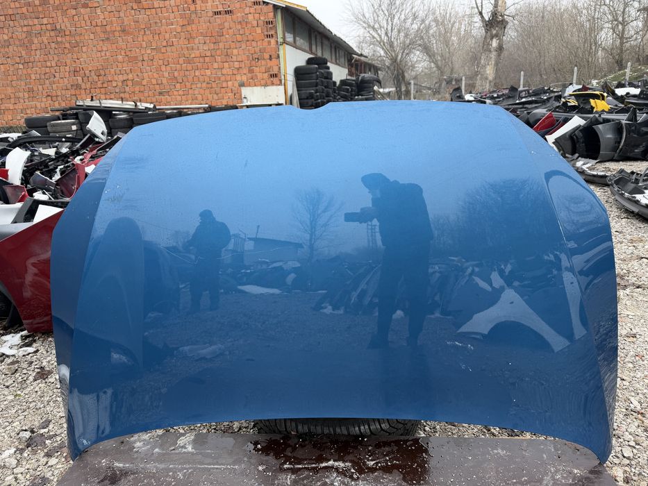 Капак VW Touran