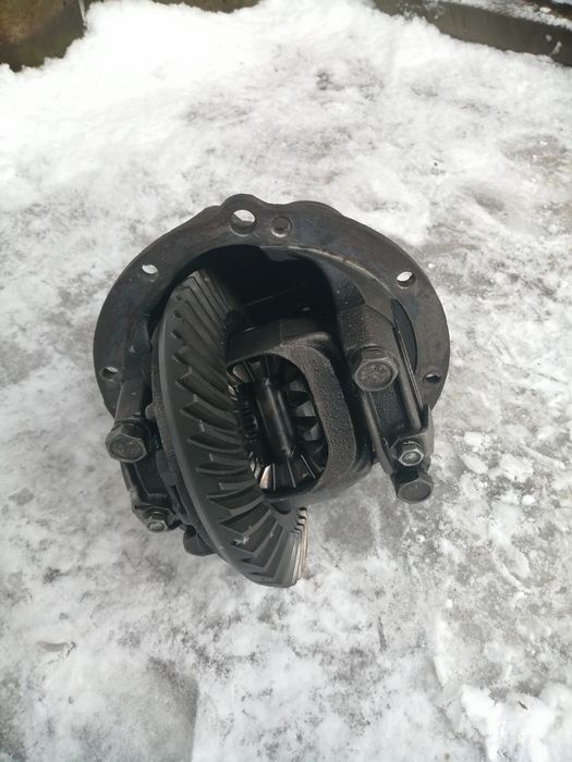 Редуктор, раздатка, кабель.