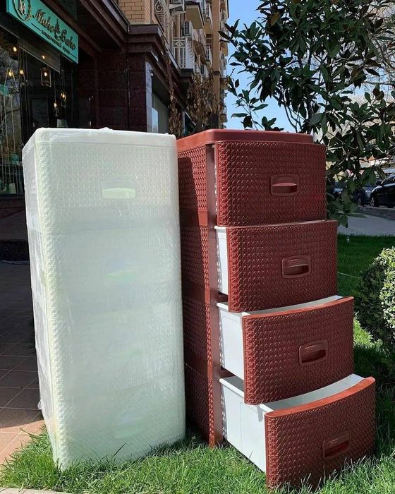 Пластиковый комод