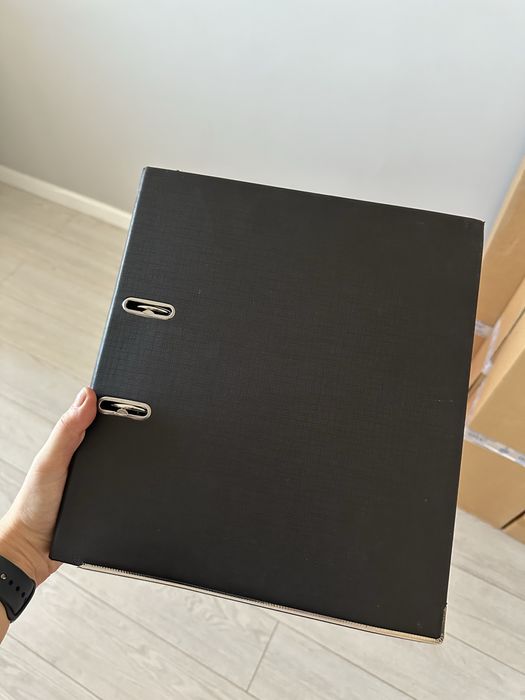 Папки б/у в отличном состоянии