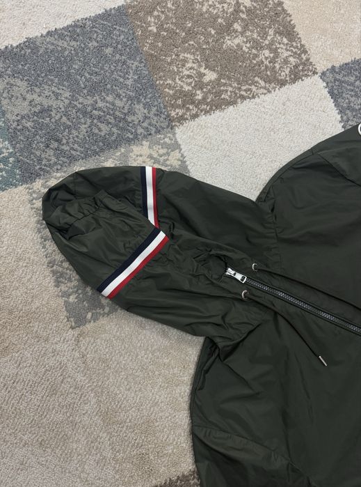 Мъжка оригинална ветровка MONCLER