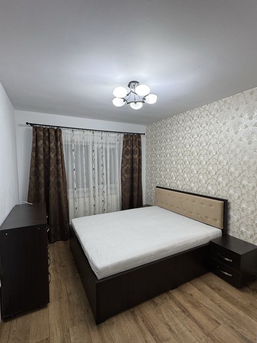 Apartament 3 camere decomandat