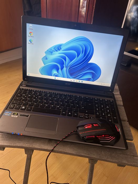 Laptop asus windows 11