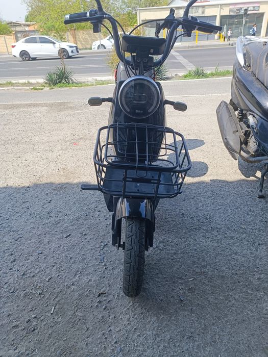 Scooter KIWIVAX sotiladi