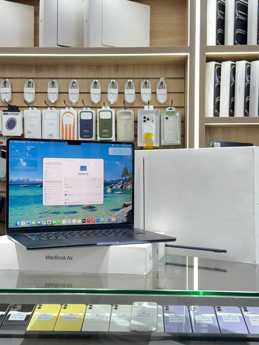 Macbook air m4 15inch 16/256gb ideal 100%