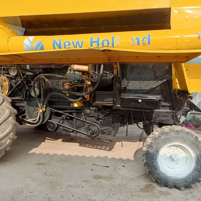 New Holland камбайн