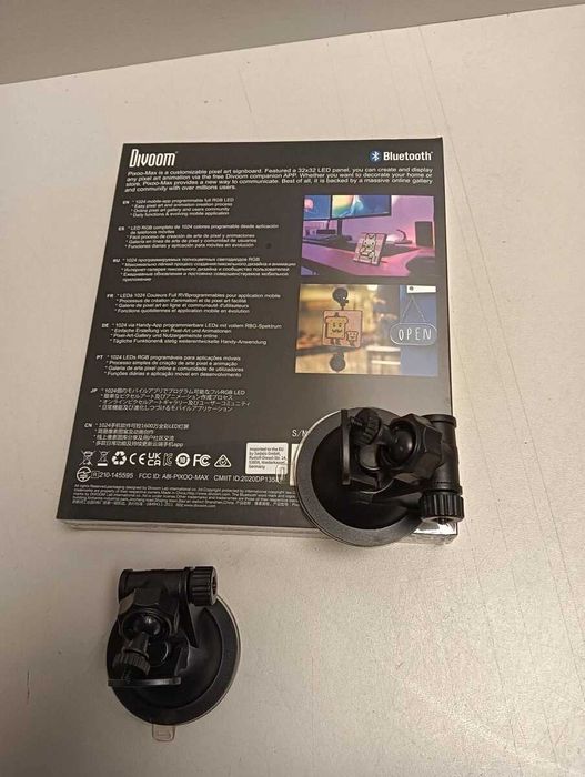 Дигитална цифрова фоторамка Divoom Pixoo 32x32 арт LED дисплей