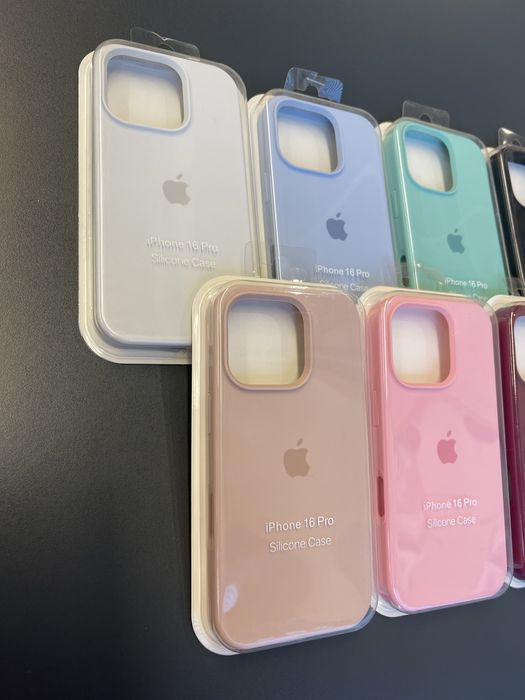 Силиконов кейс iPhone 16 16 Pro 16 Pro Max