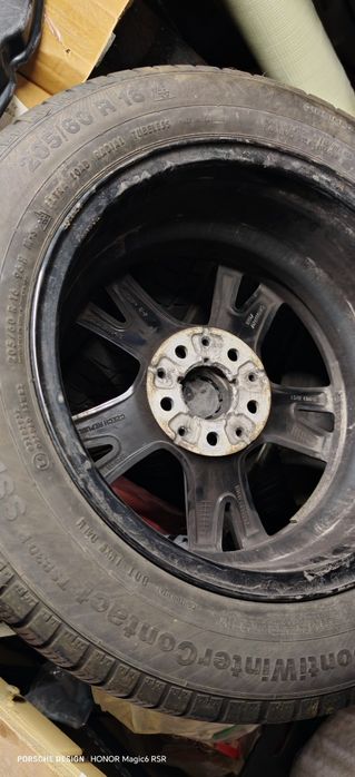Set 4 jante originale BMW si cauciucuri iarna 205/60 R16