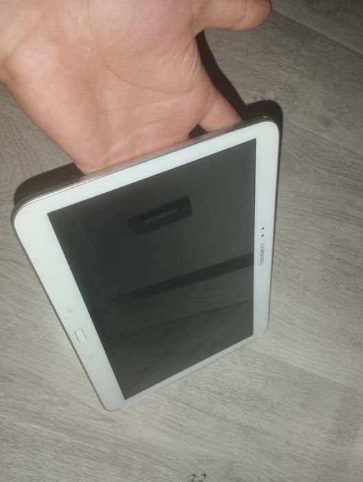 Samsung tab 3.   16 gb