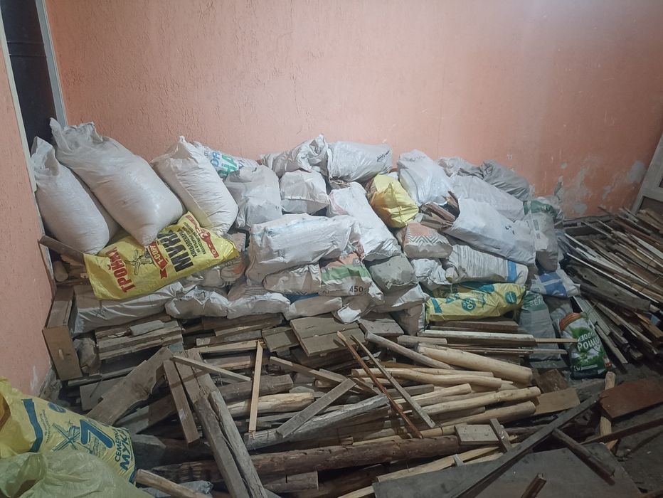 Ӯтин қурулишдан ортган, йоқиш учун