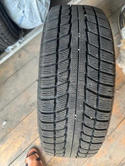 225/60 R17 Triangle TR777