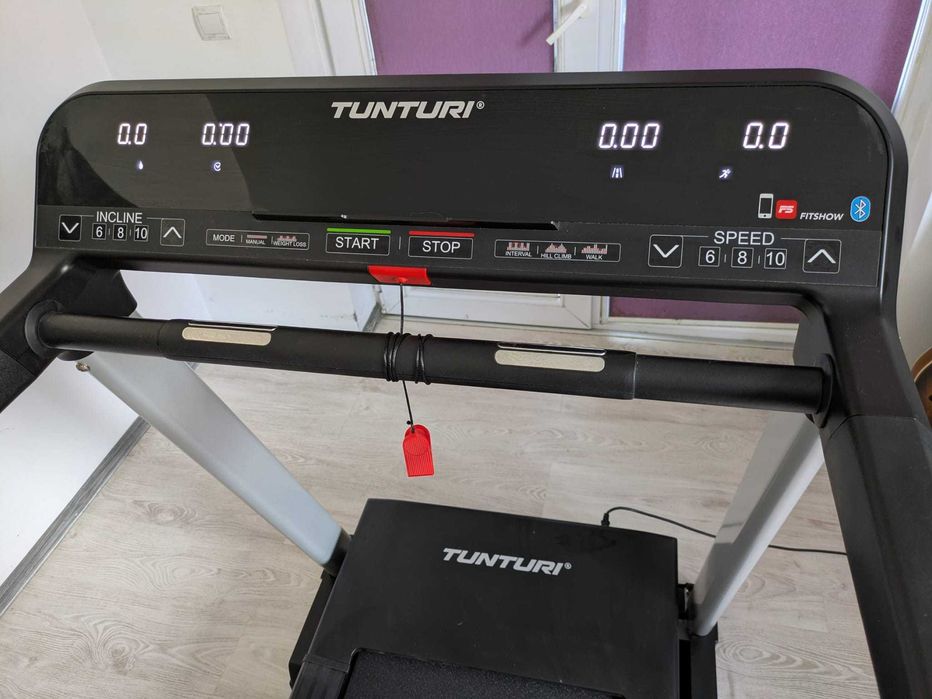 Bandă de Alergat Tunturi FitRun 70i,3CP,0.8-20 km/h,BluetoothApp,125kg