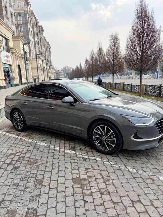 Продается Hyundai sonata, не битая, Full позиция.