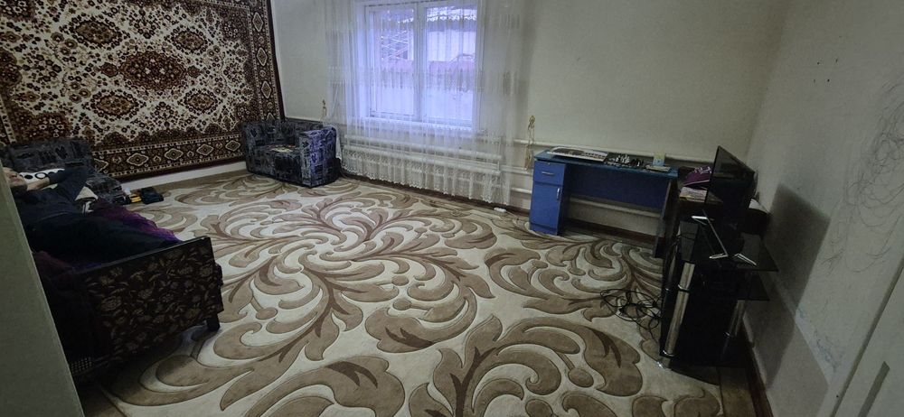 Продаётся Дом в отличной местоположении