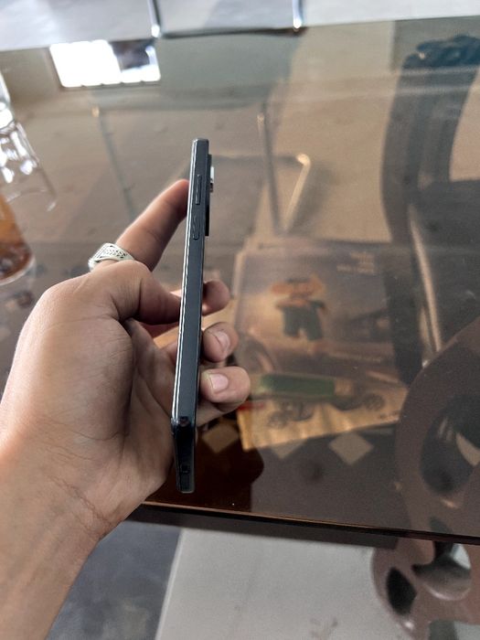 Redmi not 12 pro xotira 256 daq qar bo full narxi 1.600 .