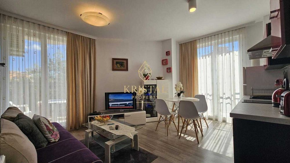 Продава се Двустаен апартамент в к.к. Слънчев бряг - 54 кв.м за 727 €/кв.м - Снимка #3