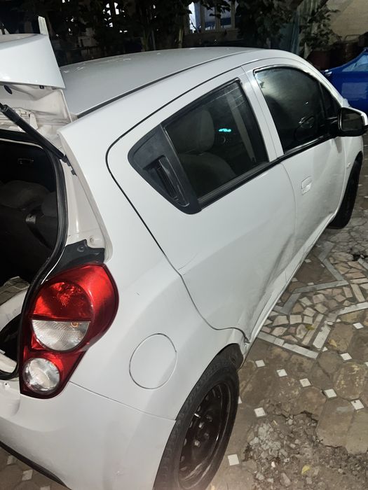 Chevrolet Spark 2014  шевроле спарк 2014