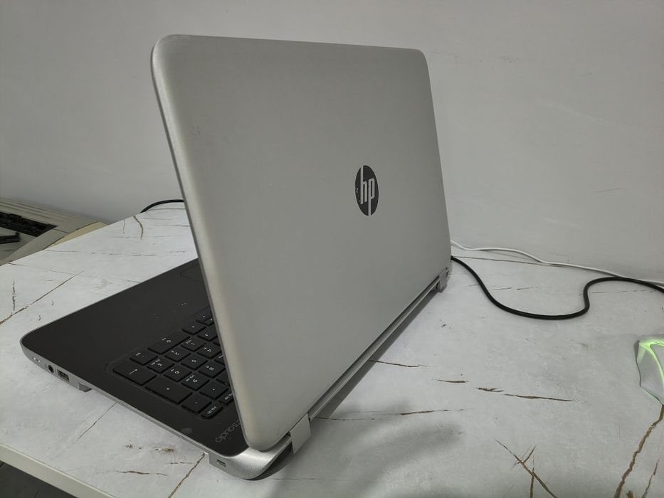 Ноутбук Hp corai 7