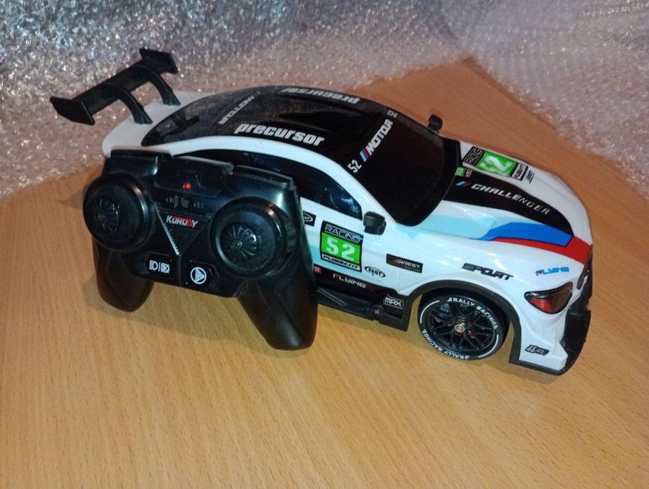 Радиоуправляемые машинки. RC Cars