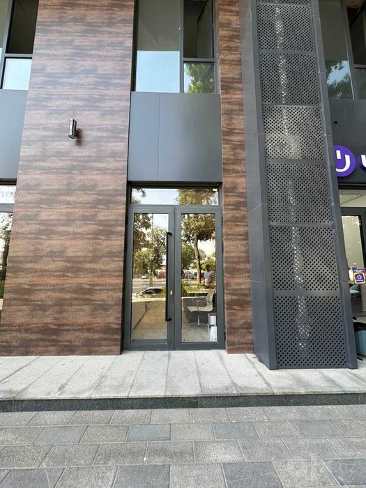 Аренда помещения 48 м², первая линия, Шота Руставели, гостиница Азия