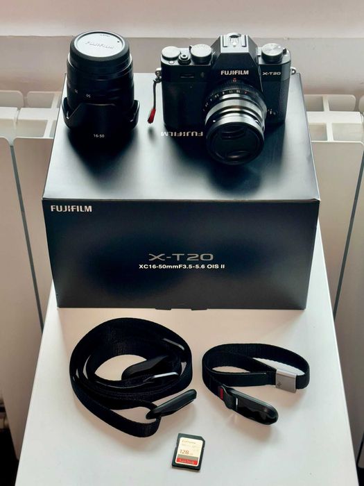 Kit Complet Fujifilm X-T20 (8400 cadre) + 2 Obiective + Accesorii Premium Peak Design + BONUS Trepied Giottos (Full Box)